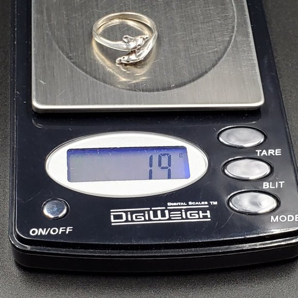 Size 6 Sterling Silver Double Dolphin Band Ring - Picture 5 of 5